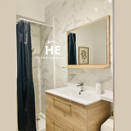 Room 203 Hyper Proche Gare 250M Montargis Exterior photo